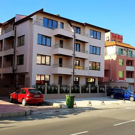 Silver Studio Appartement Ravda